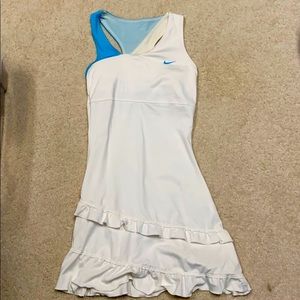 Nike women’s tennis dress